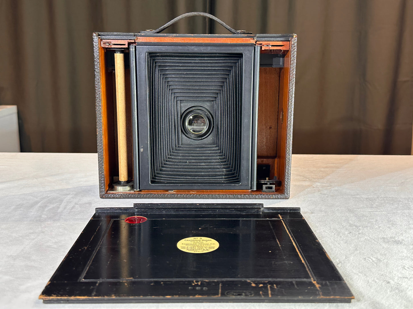 Eastman Kodak Company Cartridge Kodak No. 5 Limited Antique Wood - Very Rare