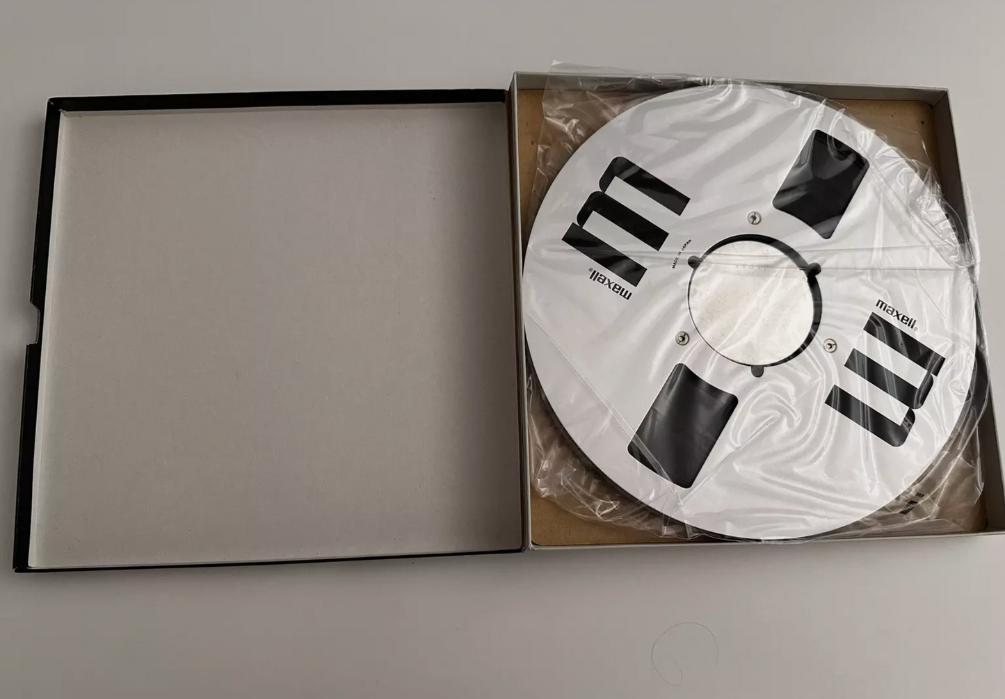 Maxell UD 35-180B 10.5inch Reel to Reel Metal tape
