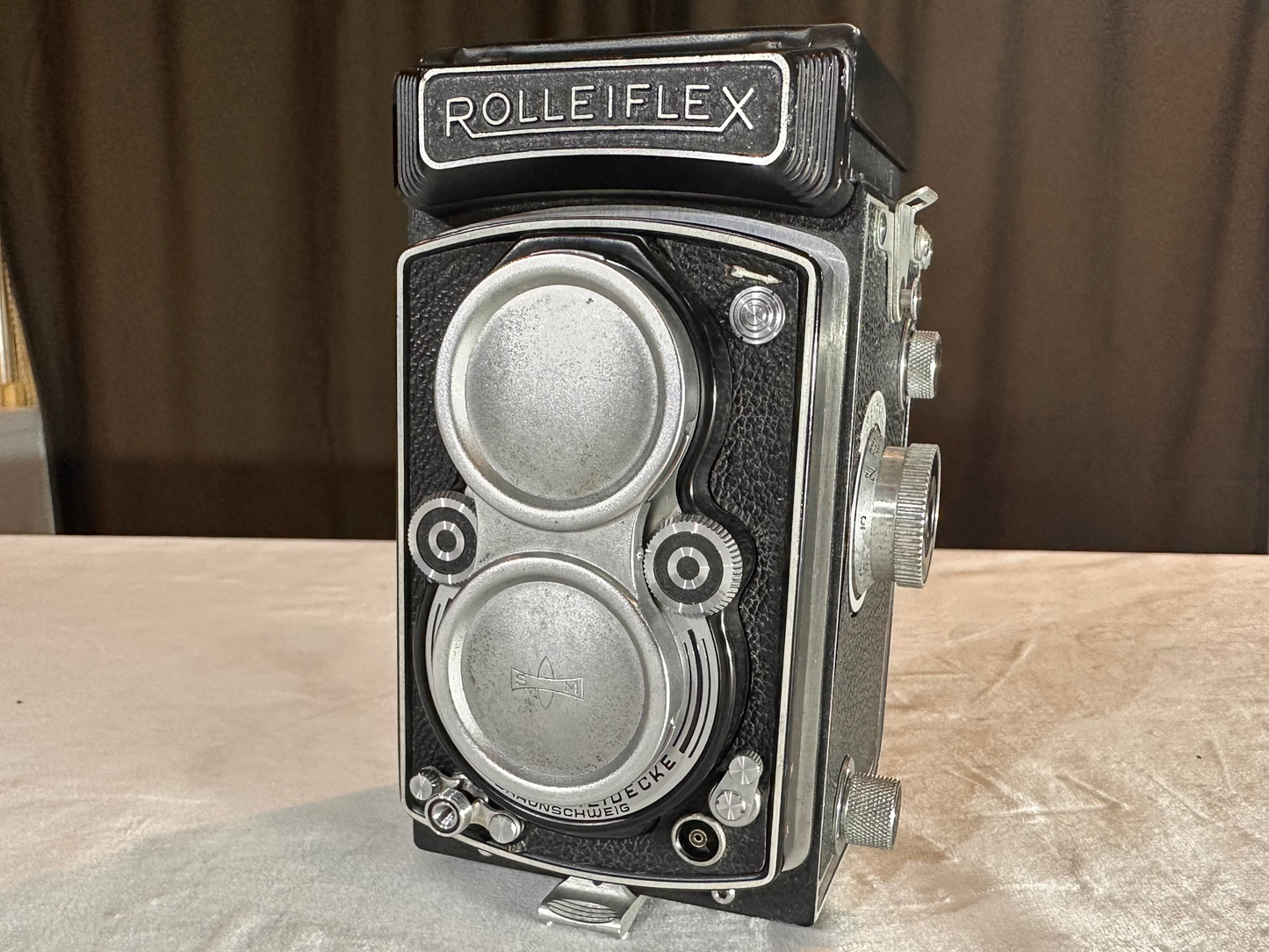 Rolleiflex M-X Synch 3.5A TL Camera with Schneider Xenar f/3.5, 75mm Lens