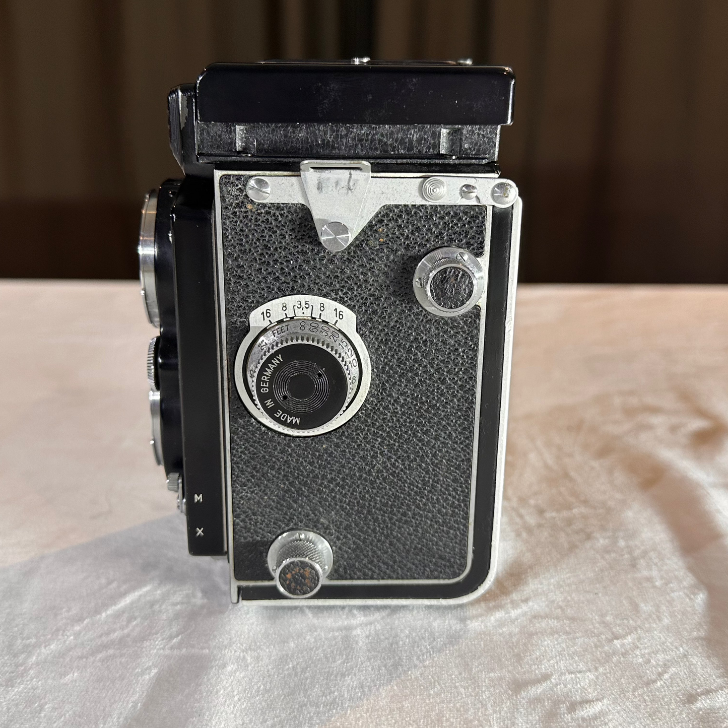 Rolleiflex M-X Synch 3.5A TL Camera with Schneider Xenar f/3.5, 75mm Lens