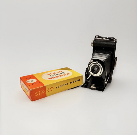 KODAK LONDON SIX-20 FOLDING BROWNIE, BOXED