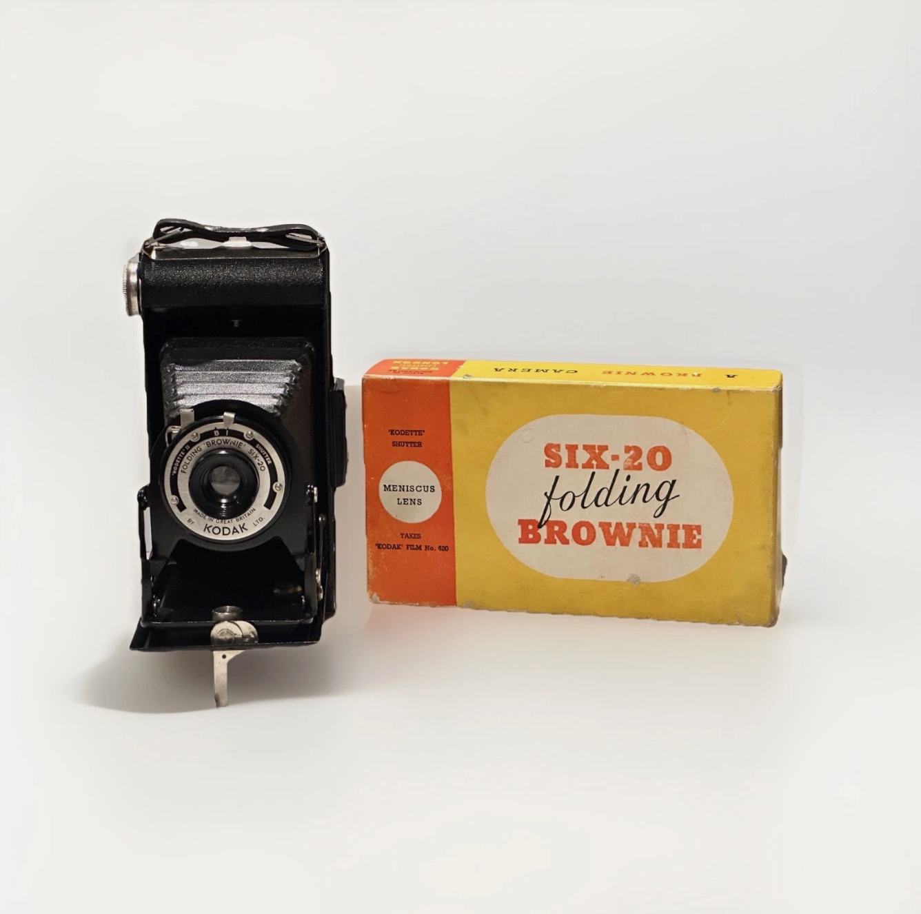 KODAK LONDON SIX-20 FOLDING BROWNIE, BOXED