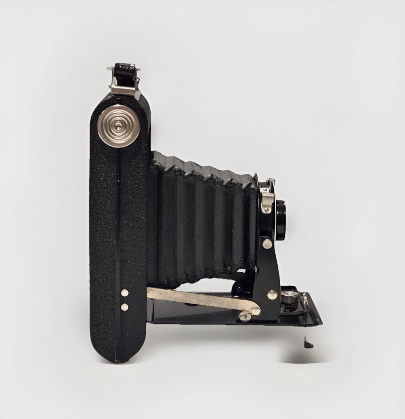 KODAK LONDON SIX-20 FOLDING BROWNIE, BOXED